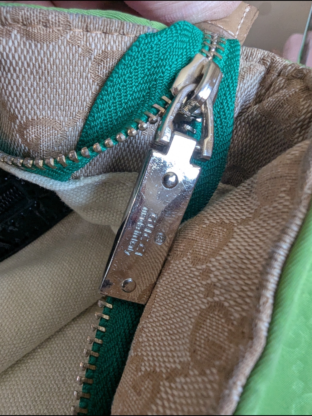 vintage Gucci GG NylonWeb Tote Bag, featuring the brand's iconic signature - Picture 16 of 16
